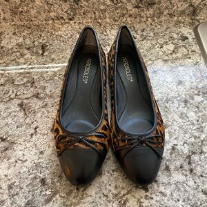 Aerosoles Outrun Flats